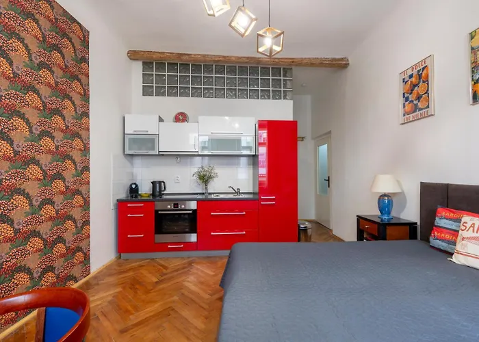 Apartament 2 Bedroom In New Town Close To River *